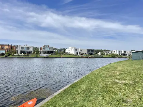 Terreno en Venta en Nordelta Carpinchos, USD 420.000