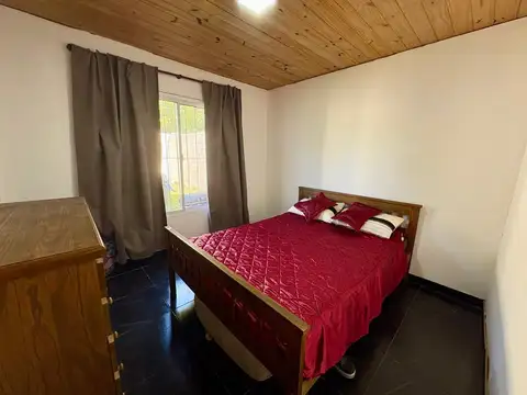 Casa con Parque en Venta - 619  e/ Entre 6 Bis y 7