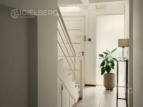 Depto Tipo Casa en Venta de 2 dormitorios