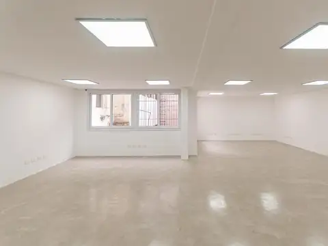 Oficina en Venta en Recoleta, USD 790.000
