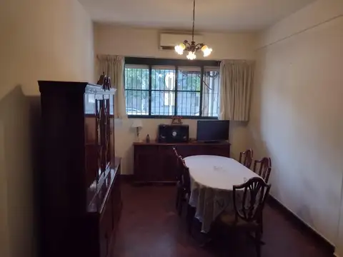 Mariano Acosta 300, Piso PB