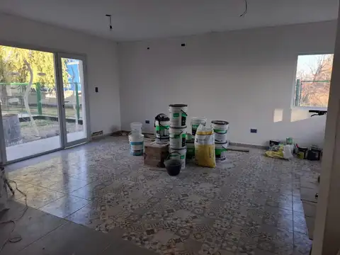 Casa en Venta en General Fernandez Oro, USD 206.000