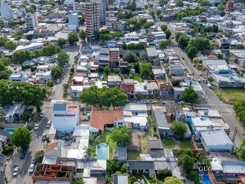 Casa 4 ambientes con 4 baños