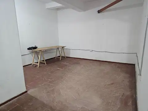 VENTA DEPÓSITO CÉNTRICO EXCELENTE UBICACIÓN