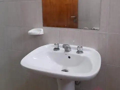 Depto Tipo Casa 3 ambientes con 1 baño
