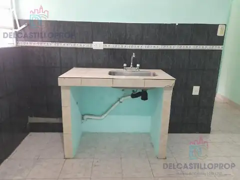 Depto Tipo Casa en Alquiler de 2 dormitorios
