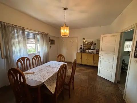 Depto Tipo Casa en Venta de 4 dormitorios