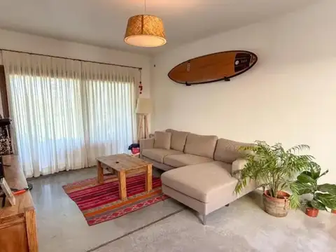 Casa 7 ambientes con 3 baños