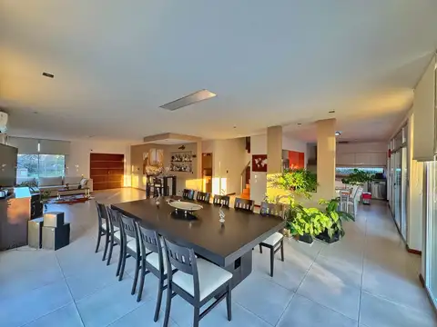 VENTA - Casa en Fisherton