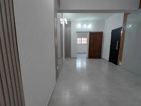 PH 2 ambientes en venta en Llavallol con Jardin