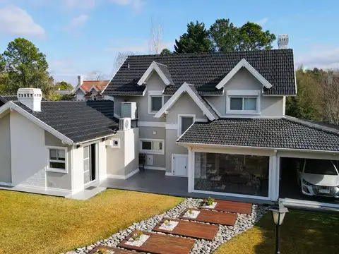 Casa en Venta de 3 dormitorios