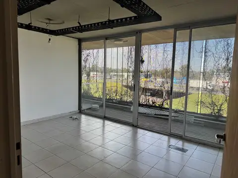 Oficina  en Alquiler en Pilar, G.B.A. Zona Norte, Argentina