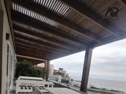 Apartamento en venta c/ cochera en La Barra