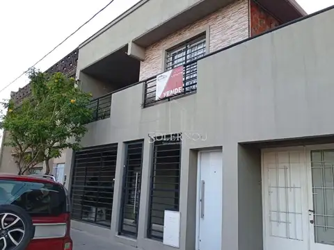 Casa + deptos en Bloque - Oportunidad unica Lomas