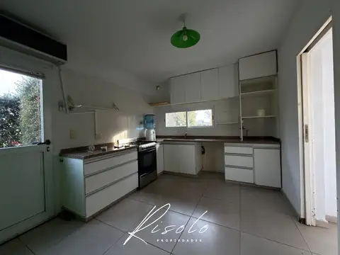 Casa en Alquiler al Este