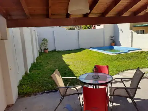Casa en Alquiler de 5 dormitorios