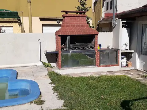 Casa en Alquiler en Ramos Mejía, $ 2.800.000