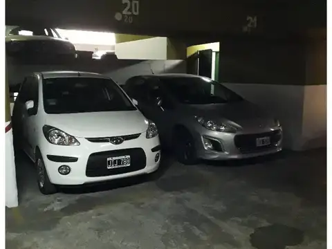 2 COCHERAS FIJA CUBIERTA - 1° SUBSUELO  - ALQUILADAS CON  EX