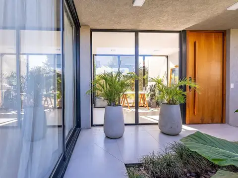 Casa en Venta en Buenos Aires Golf, USD 630.000