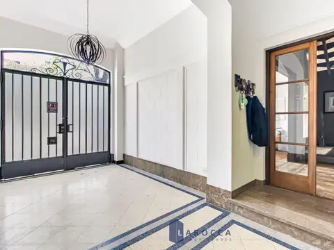 CASA - VENTA - COLEGIALES - 5 AMB - TERRAZA Y PATIO - ESCRITORIO Y PLAYROOM - COCHERA