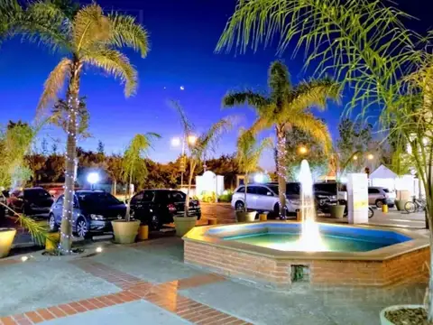 Venta local de 2 plantas en Santa Bárbara. Tigre