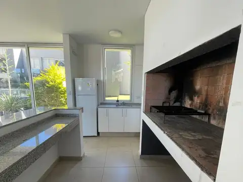 Departamento 4 ambientes con 1 baño
