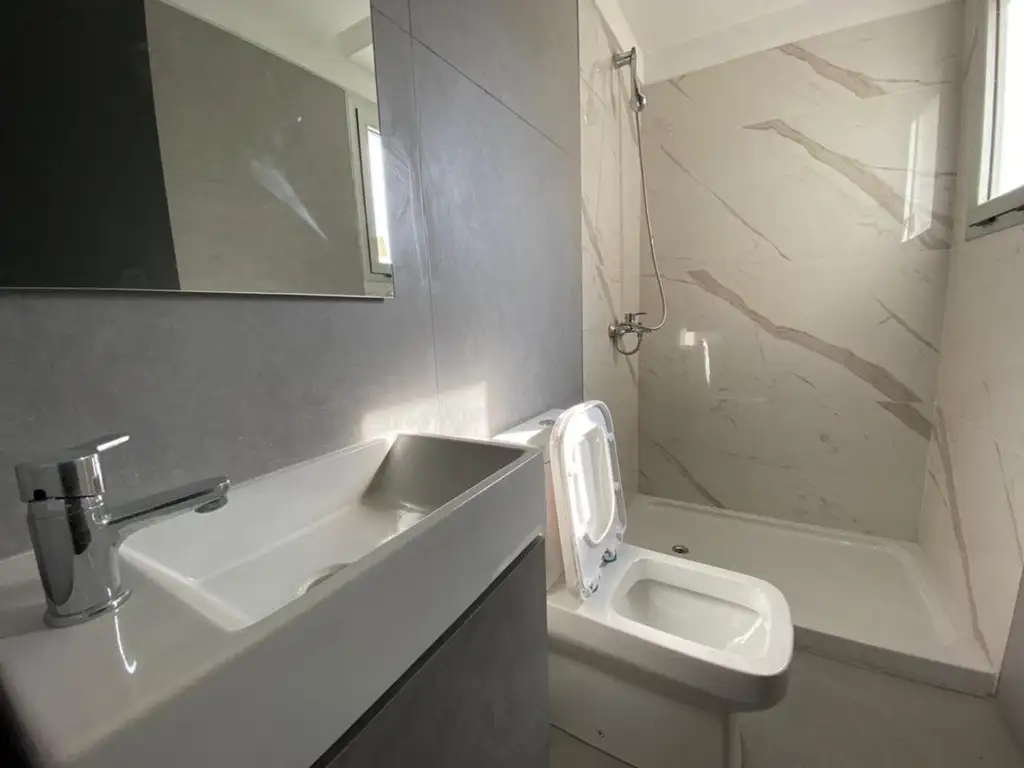 Emprendimiento en Ramos Mejia - Etapa: Terminado