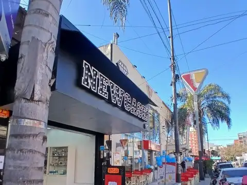 Local en Alquiler en Lanus Oeste, $ 3.800.000