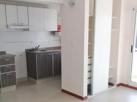 Alquiler  - Monoambiente - Nuevo- Balcón - Ludueña