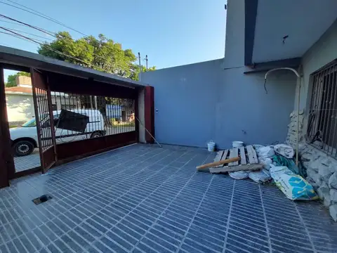 Casa en Venta en Villa Ballester, USD 190.000