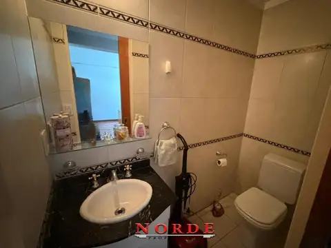 VENTA • MATADEROS • BARRIO NAON • CASA • 3 AMBIENTES •PATIO Y TERRAZA