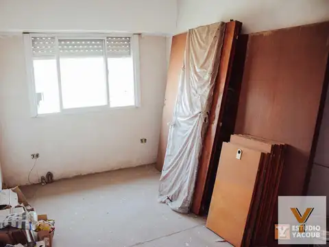 Casa 8 ambientes con 4 baños