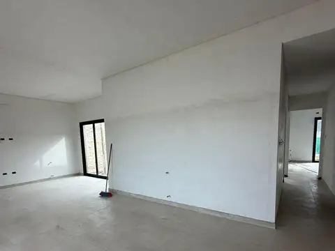 OPENHOUSE vende hermosa, Barrio Las Cortaderas, Guaymallén.
