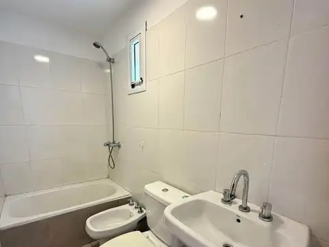 Departamento en Alquiler en Echesortu, $ 420.000