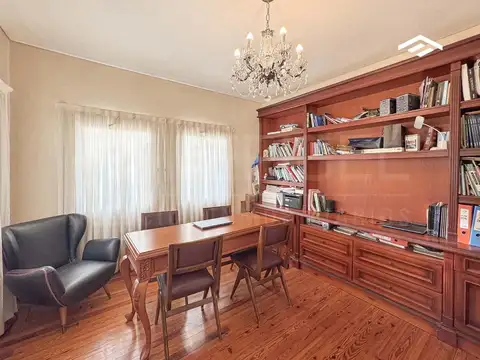 Casa 5 ambientes con 5 baños