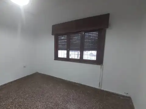 Casa en Alquiler en Villa Bosch, $ 630.000