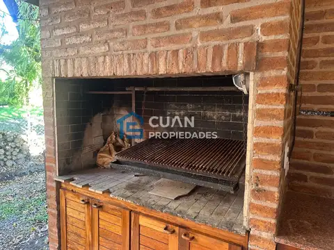 Casa 5 ambientes con 4 baños