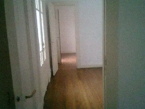 Departamento 6 ambientes con 1 baño