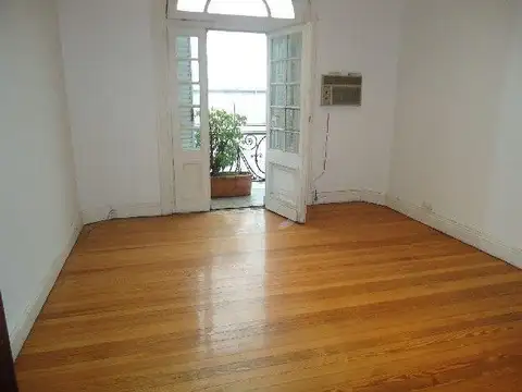 Bouchard 400. Entre Lavalle y Corrientes, Avda.