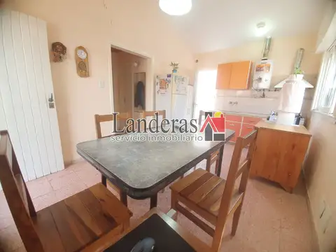 Bonita Casa 3 amb. PH - Todos los Servicios Conectados 