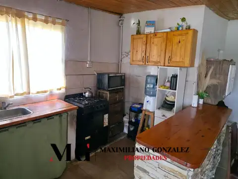 Casa 2 ambientes con 1 baño