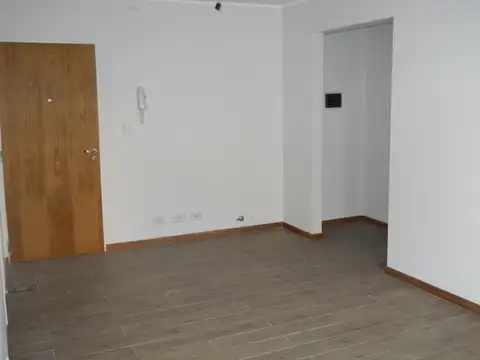 3 de Febrero al 1100