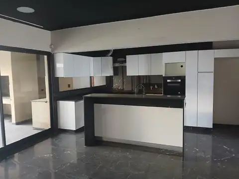 Casa en Venta en Alvear, USD 220.000