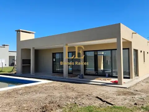 CASA EN VENTA  EN EL ENSUEÑO