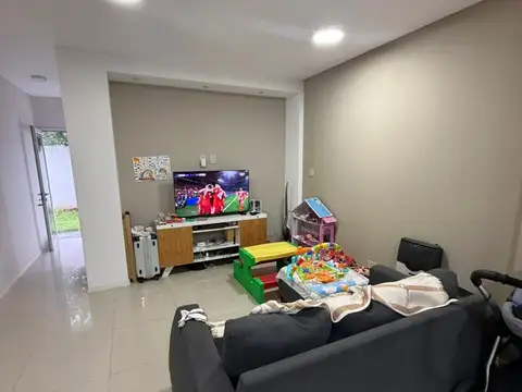 Departamento 4 ambientes con 1 baño