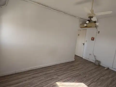 Departamento en Alquiler en Caballito, $ 400.000