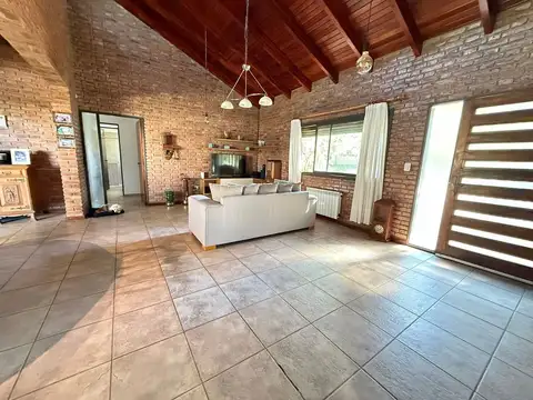 Casa en Venta en Valle Escondido Las Terrazas, USD 359.000