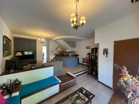 Casa en Venta en Castelar Sur, USD 129.000