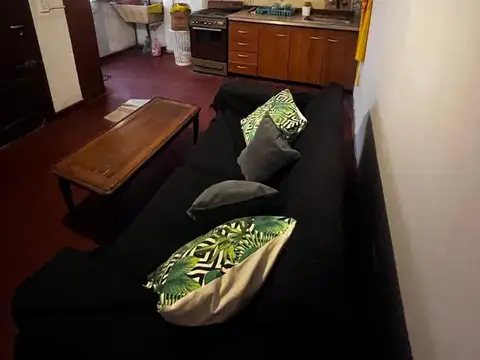Depto Tipo Casa 2 ambientes con 1 baño