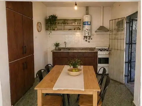 Depto Tipo Casa en Alquiler de 3 ambientes